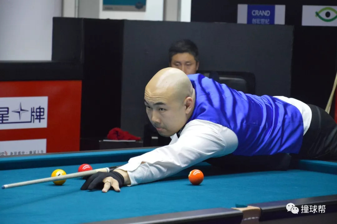 球员在场上 球员在场上