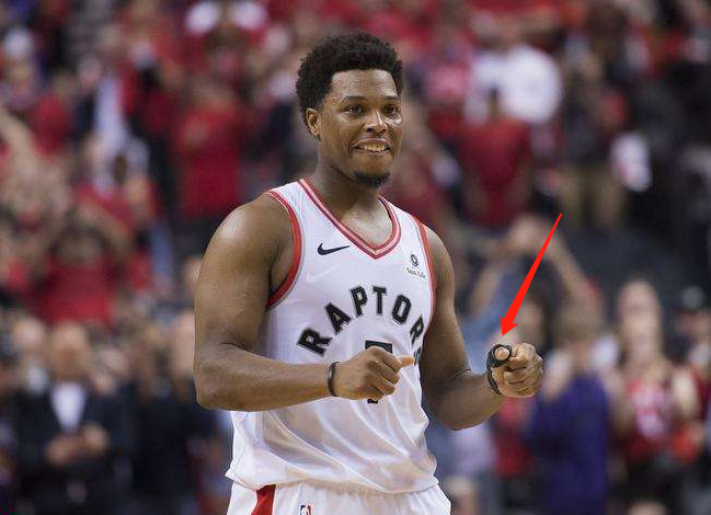 球到穆雷稳 球到穆雷稳