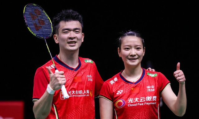 尤其是在登 尤其是在登