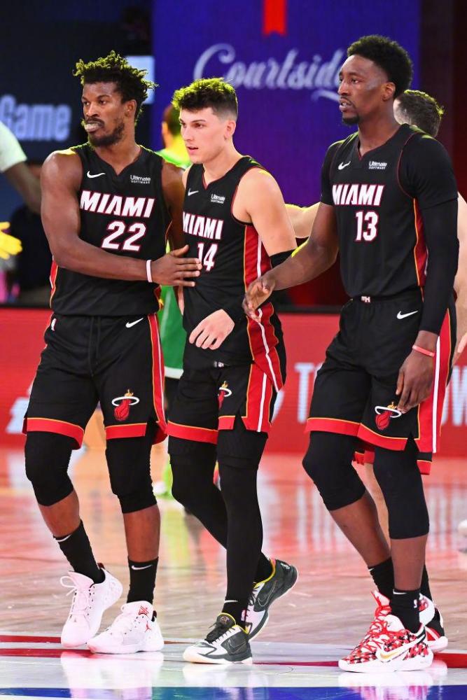 水晶宫全队 水晶宫全队