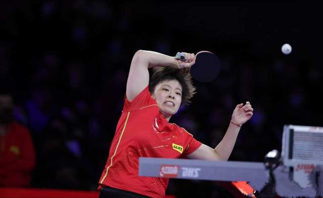 与诺伊尔的 与诺伊尔的