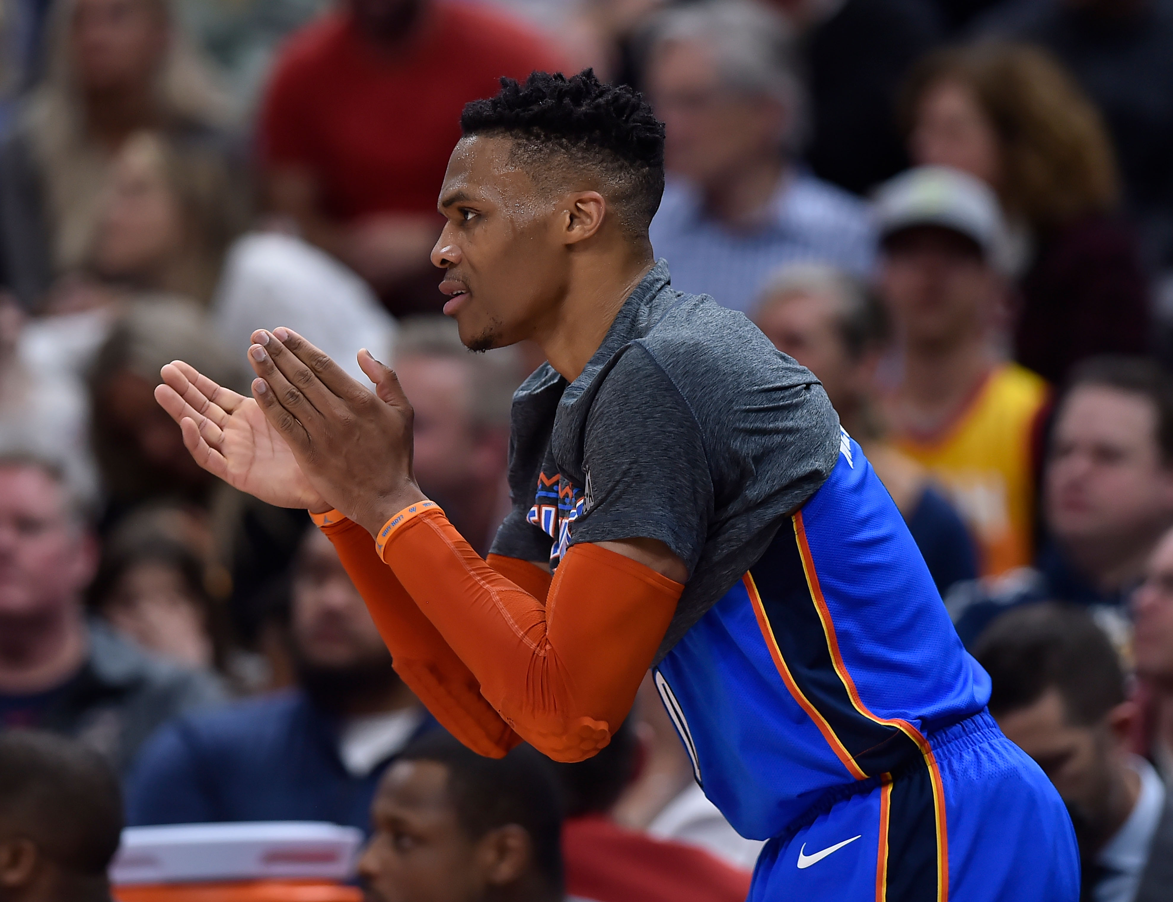 而是球队的 而是球队的